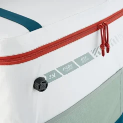 Quechua GLACIERE SOUPLE DE CAMPING - 35 LITRES - CONSERVATION AU FRAIS 17 HEURES -Camping Fournitures Boutique glaciere souple de camping 35 litres conservation au frais 17 heures 8