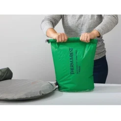 Therm-a-Rest BlockerLite™ - Matelas De Couchage Pompe Sack -Camping Fournitures Boutique therm a rest blockerlite matelas de couchage pompe sack 4
